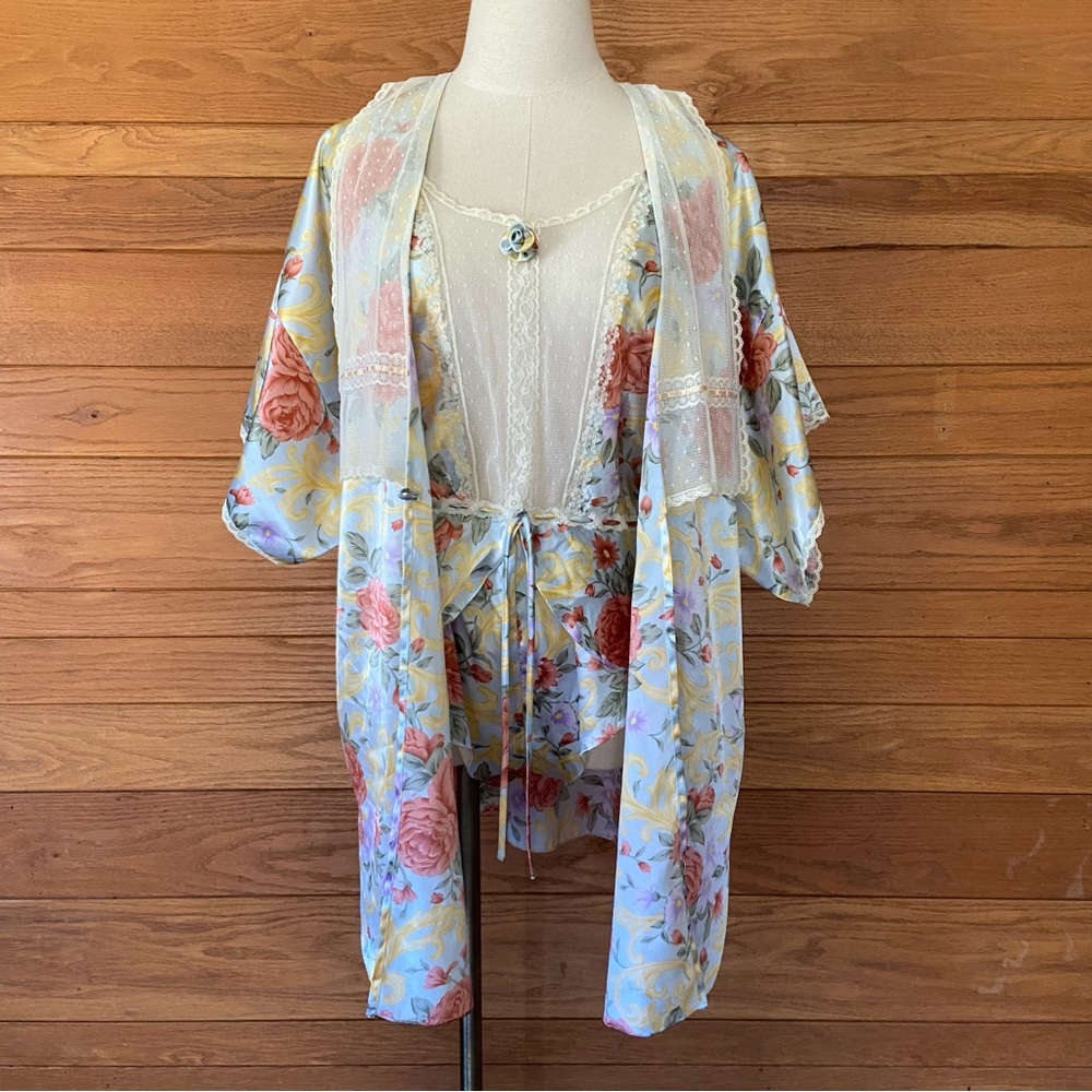 Victoria's Secret gold tag vintage floral 3 piece pajama robe cami short set